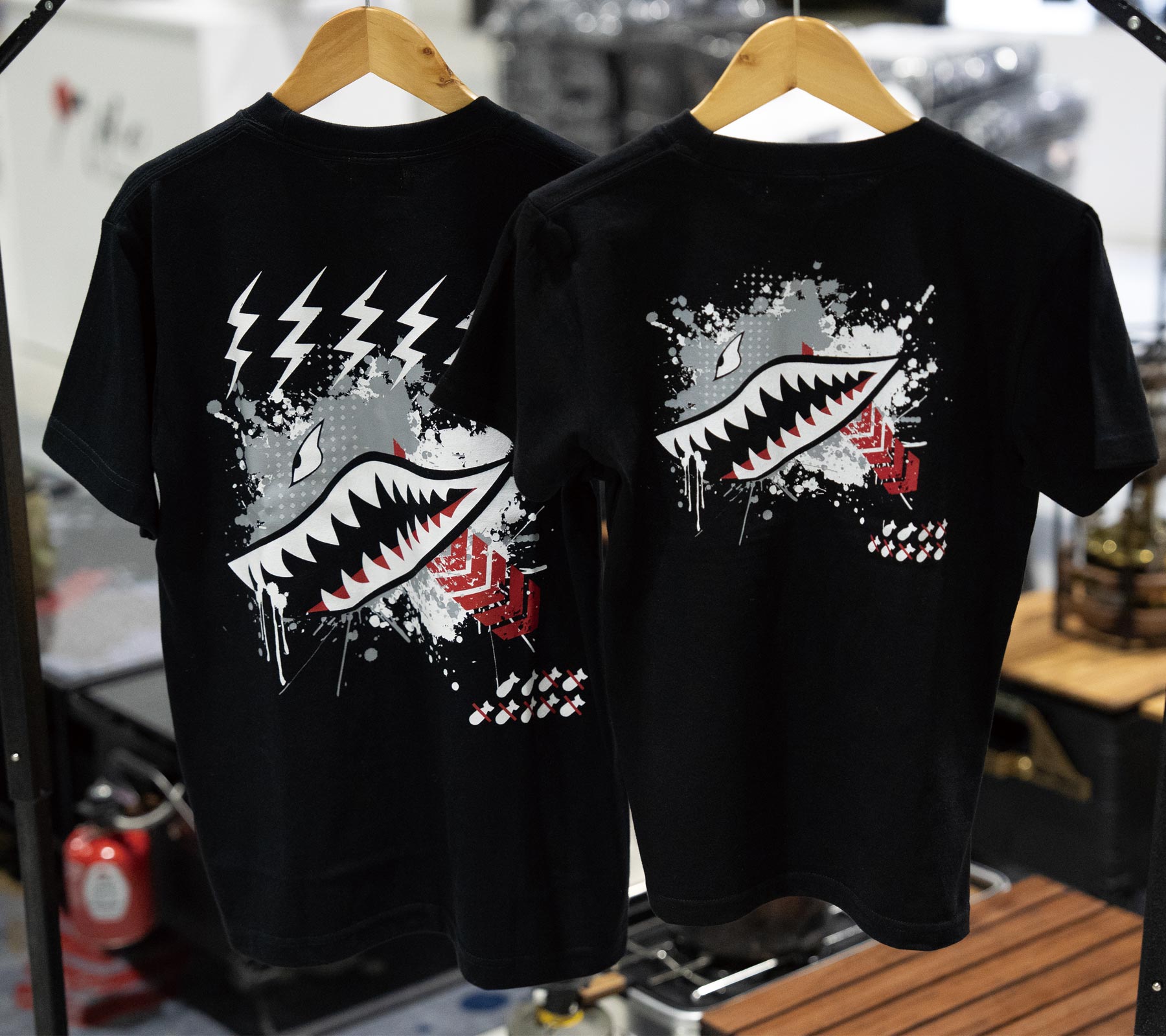 サメT-Shirt